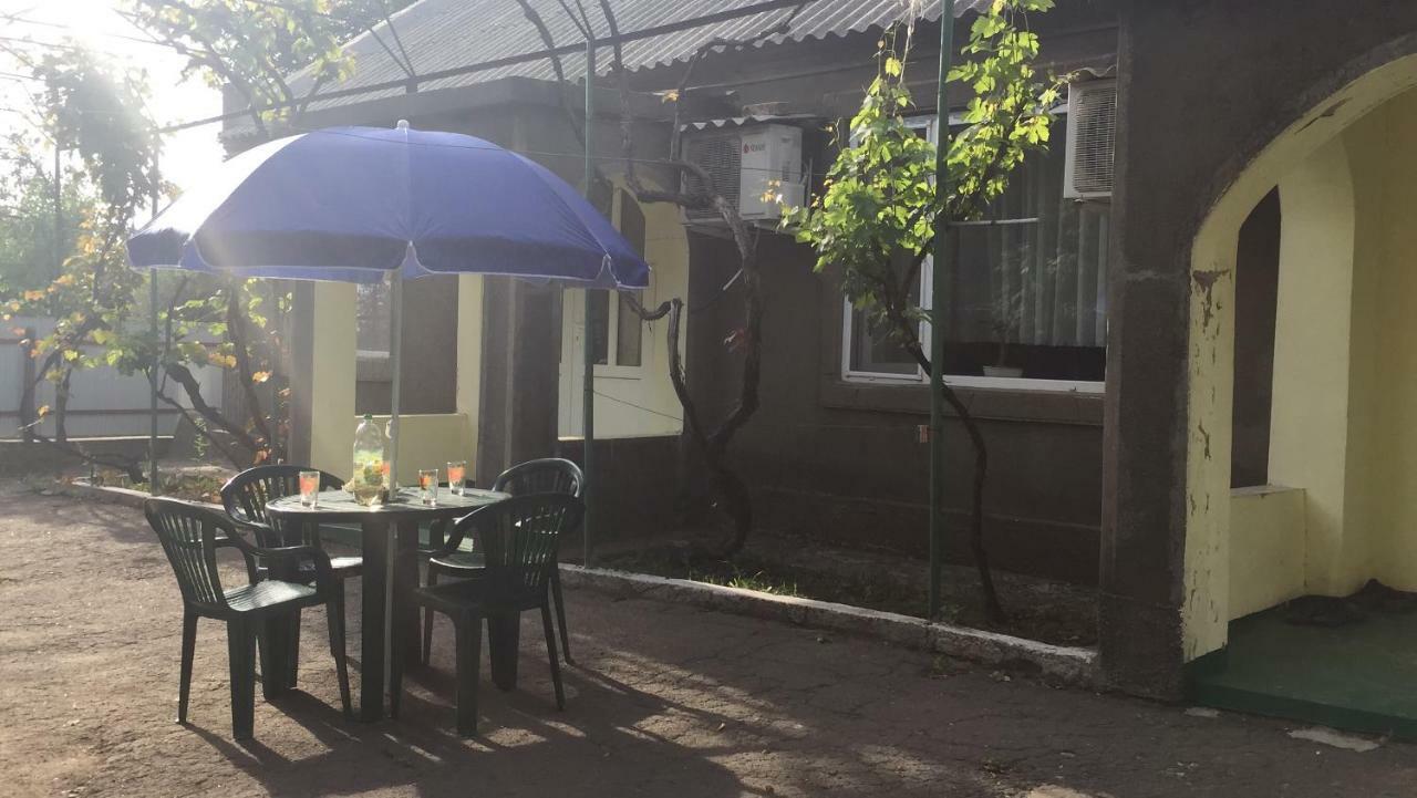 House Of Grace Hotel Reni Bagian luar foto
